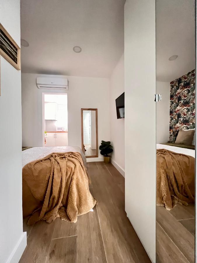 Crysoyle Apartment Barcelona Next To Camp Nou L'Hospitalet de Llobregat Exterior photo